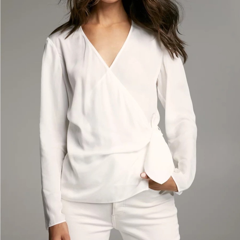 Aritzia Babaton Wren Blouse - XS